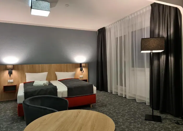 Hanse-hotel 酒店 施滕达尔