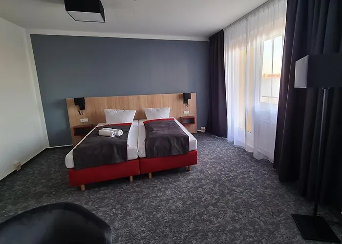 Hanse-hotel 酒店 施滕达尔